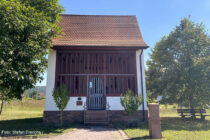 Main: Hochkreuzkapelle bei Röllfeld - Foto: Stefan Frerichs / RheinWanderer.de