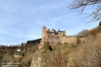 Nahe: Blick von Burgruine Bosselstein auf Schloss Oberstein - Foto Stefan Frerichs / RheinWanderer.de